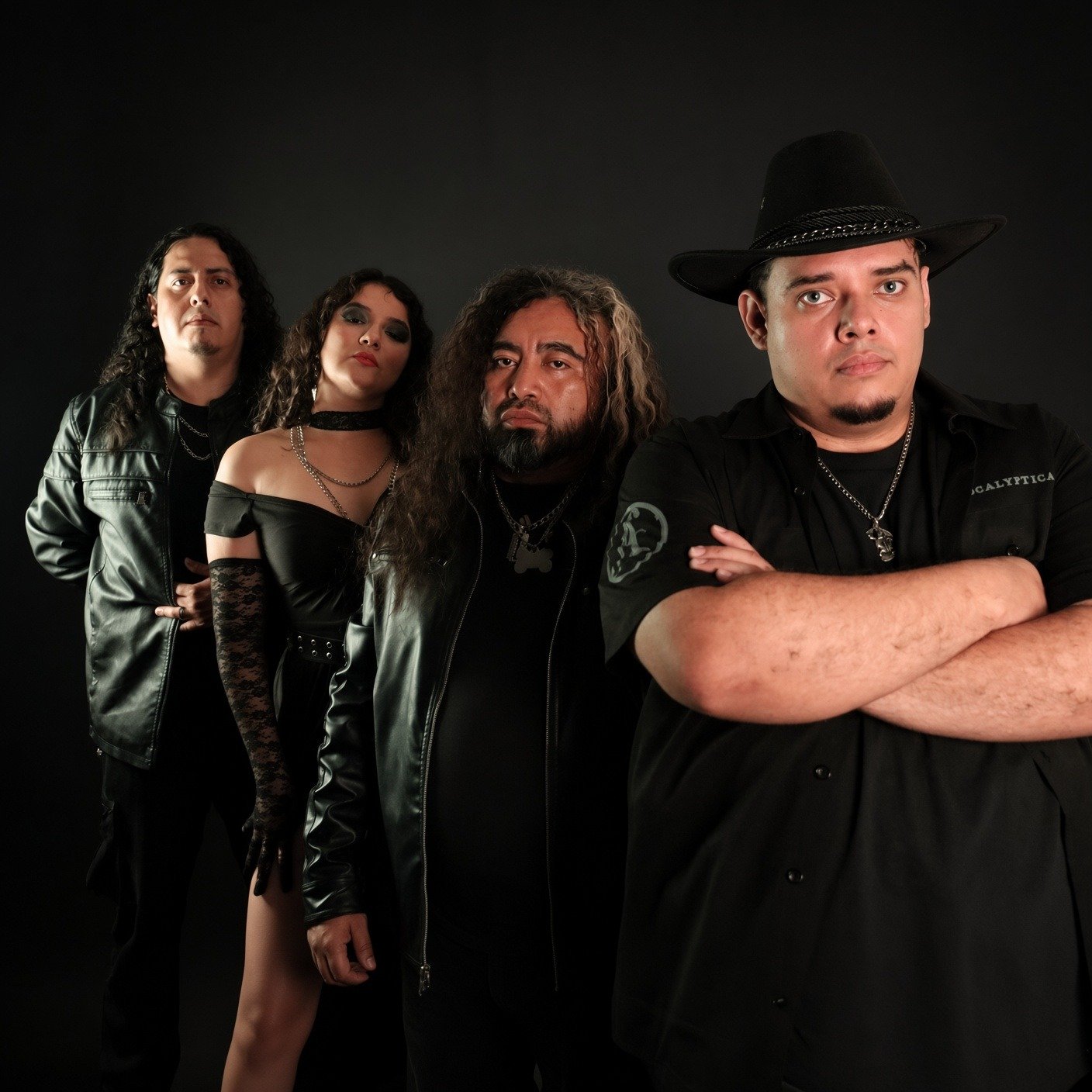 Todos los Integrantes de la Banda Miztdra